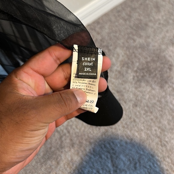 Shein curve 2XL - Picture 2 of 3